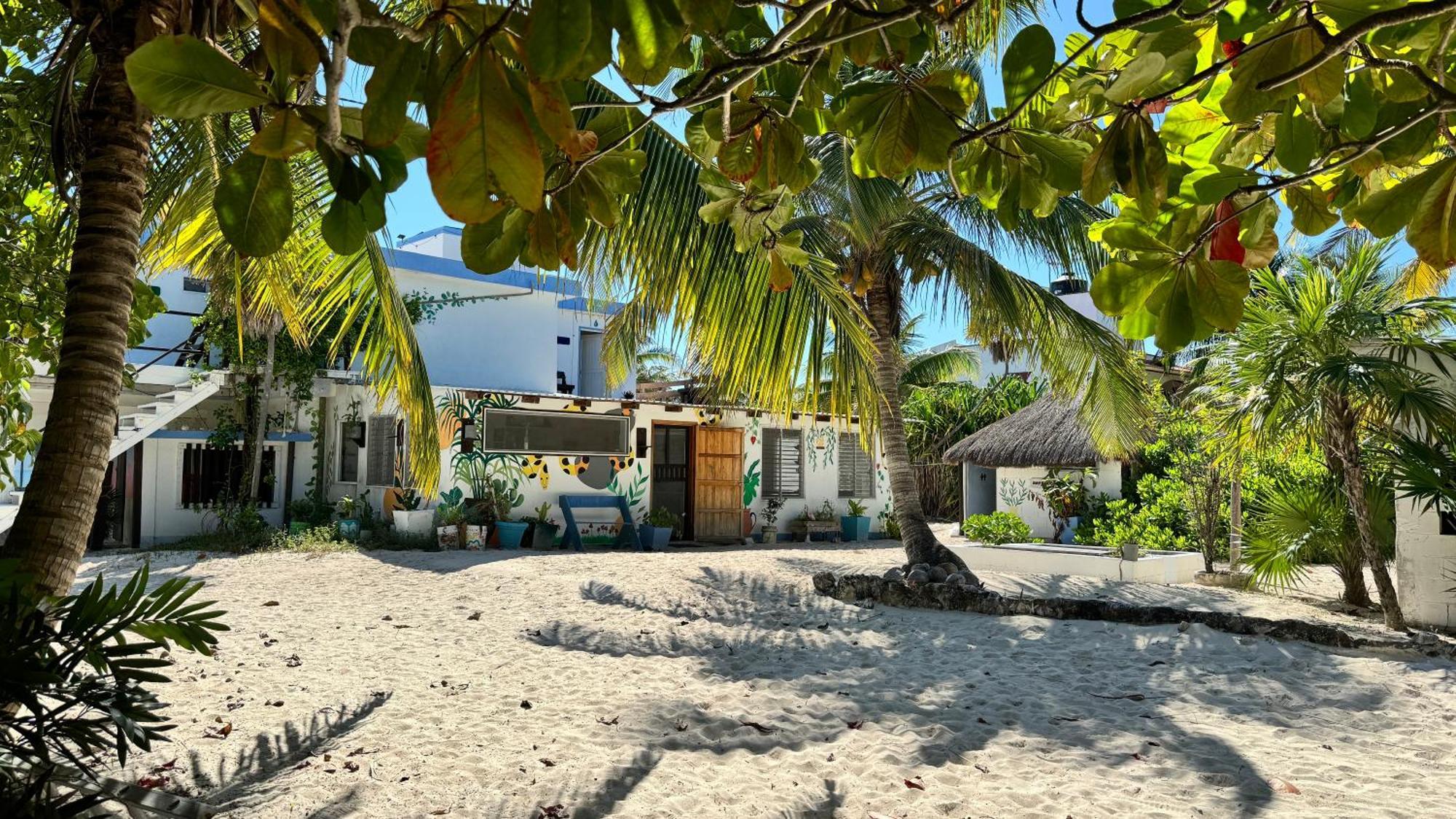Pronoia Casa De Playa Villa Mahahual Exterior photo